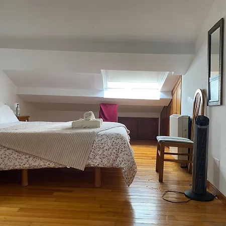 Atico En El Casco Historico Apartment *